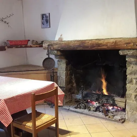 Casa In Sasso - Pietra Di Bismantova